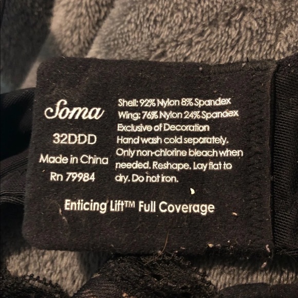 32DDDUnlined soma bra - Picture 2 of 5